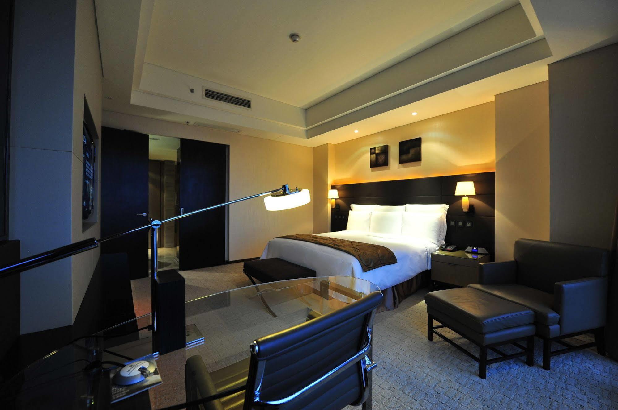 Renaissance Guiyang Hotel Guiyang (Guizhou) Exterior foto